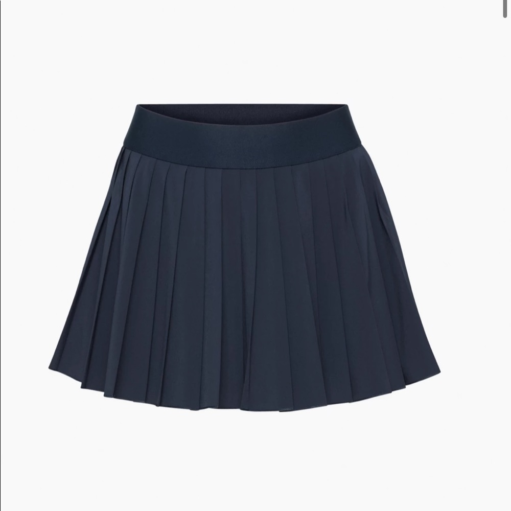 Aritzia tennis skirt -TnaMOVE™ Tennis Micro Skirt